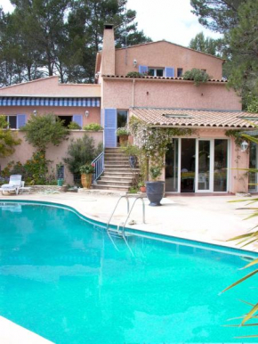 Гостиница B&B Le Garric  Ним